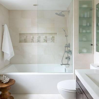 Choosing Tiles For A Small Bathroom, What Color Tiles For Small Bathroom