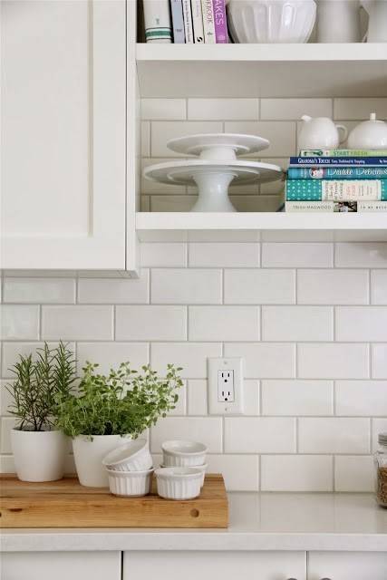 Want To Make Your White Tiles Stand Out, Which Grey Grout With White Subway Tile